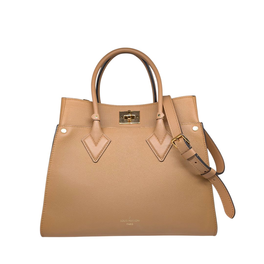Louis Vuitton Mahina On My Side GM