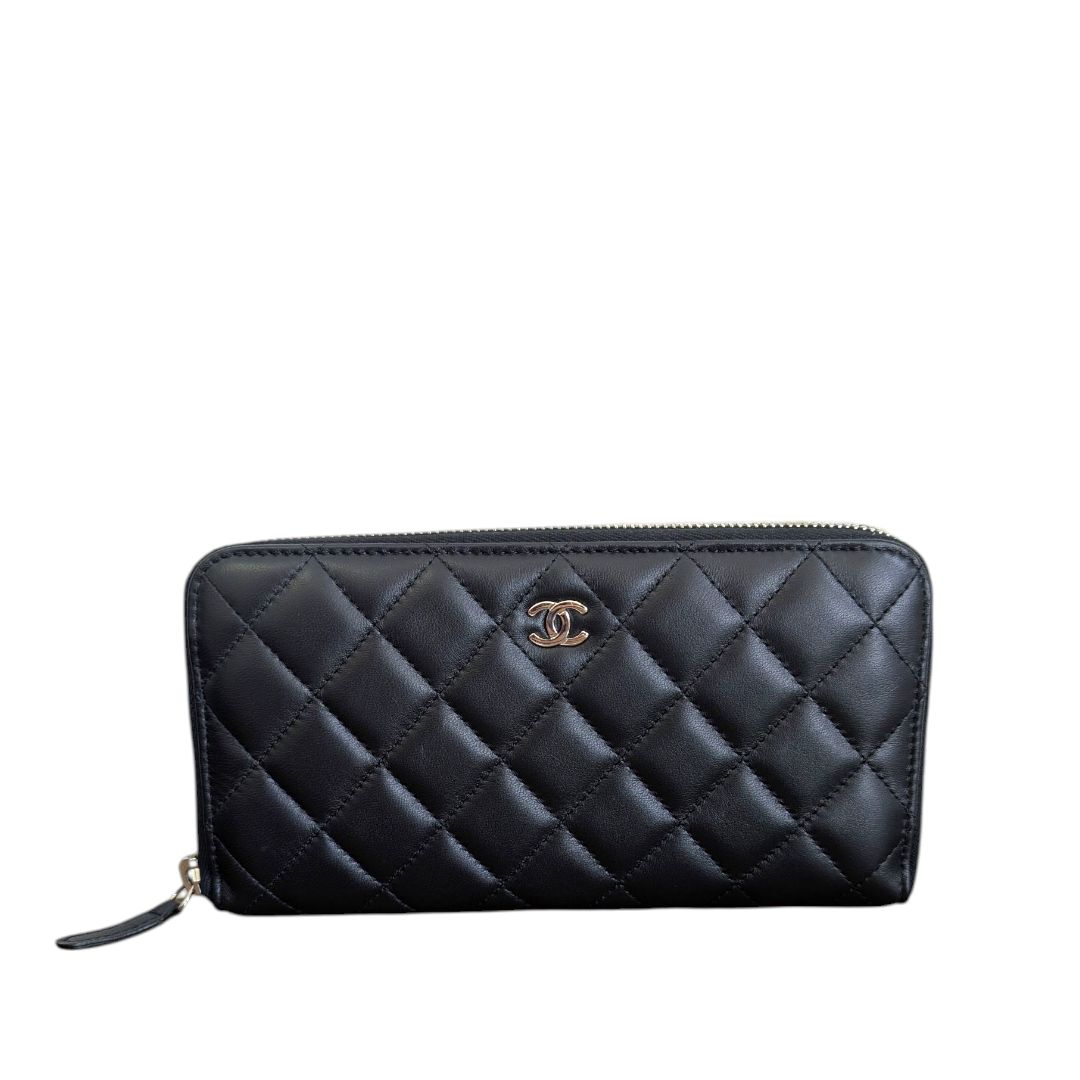 Chanel Lambskin Zippy Wallet