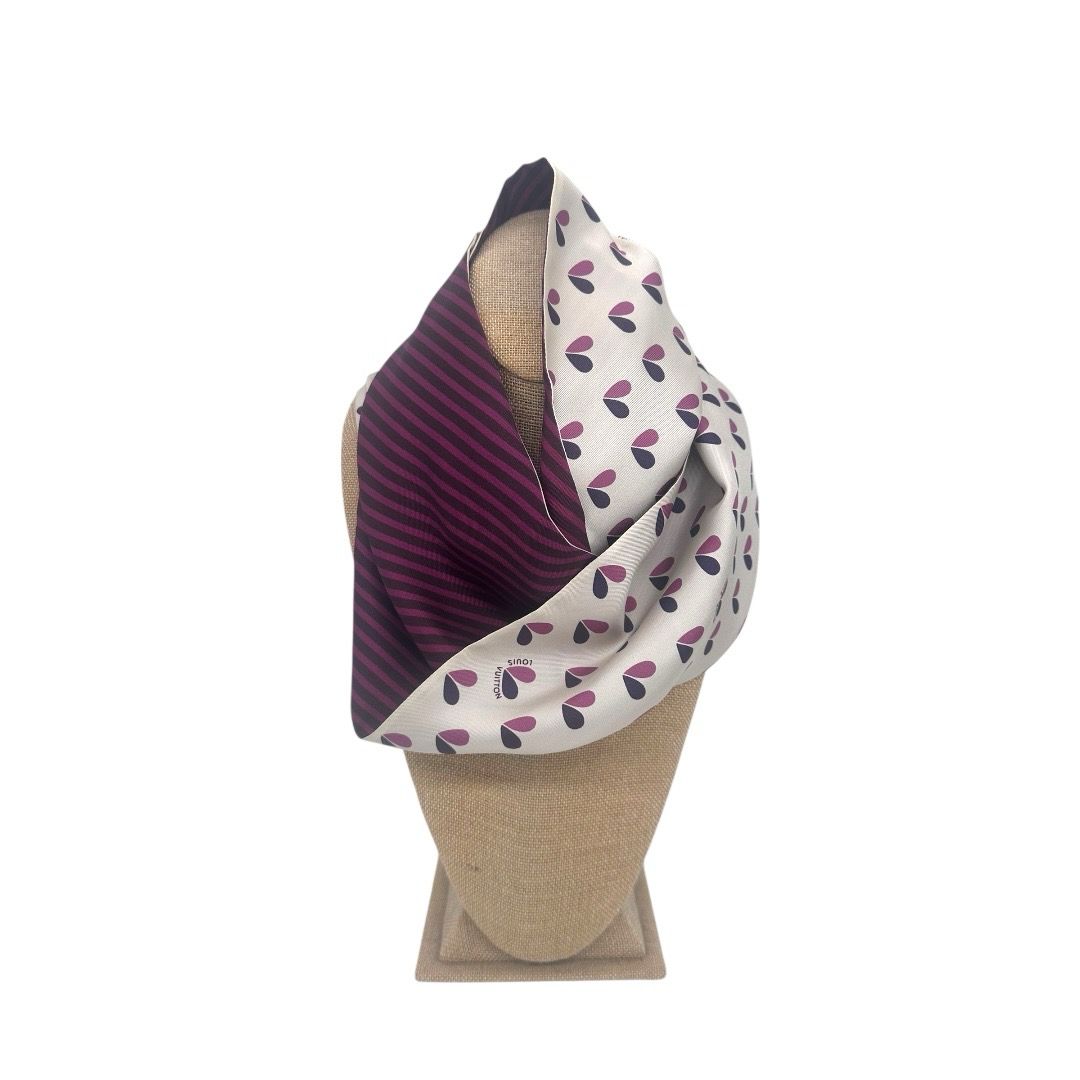 Louis Vuitton Heart and Stripe Snood