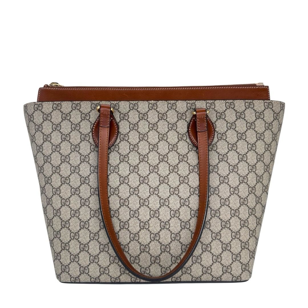 Gucci GG Supreme Monogram Medium Zippered Bucket Tote