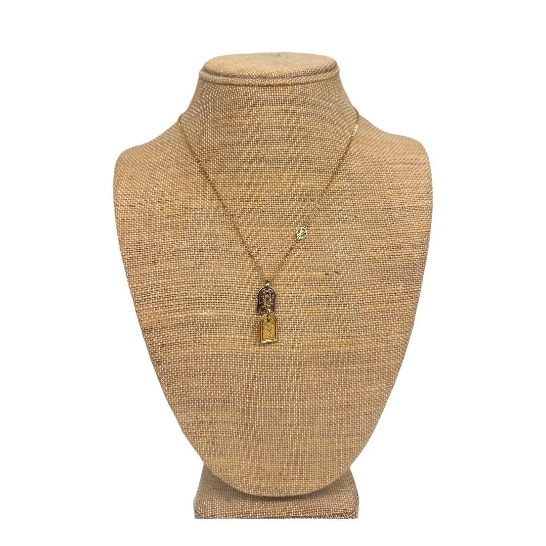 Louis Vuitton Double Pendant