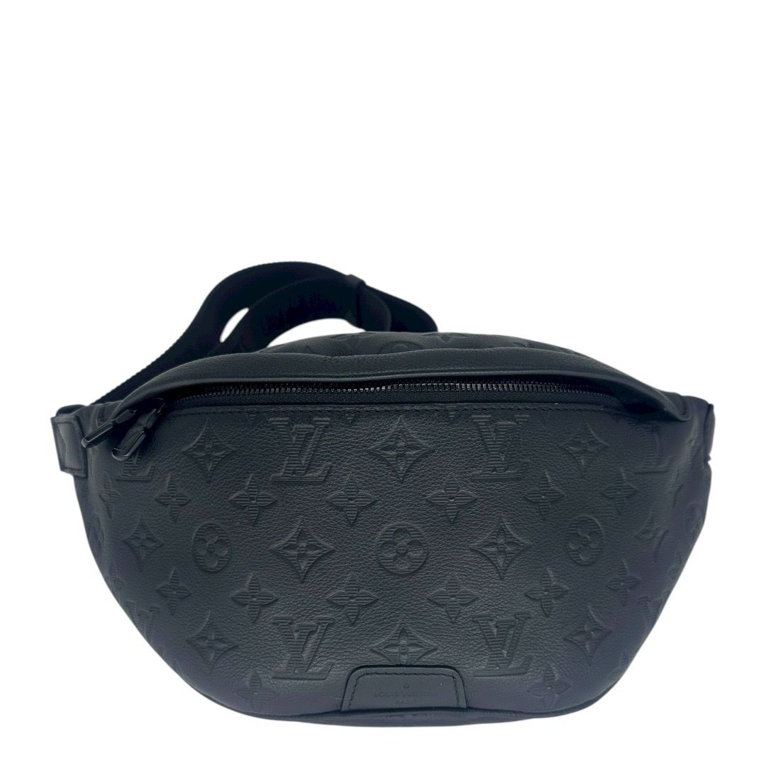 Louis Vuitton Calfskin Monogram Shadow Discovery Bumbag Black