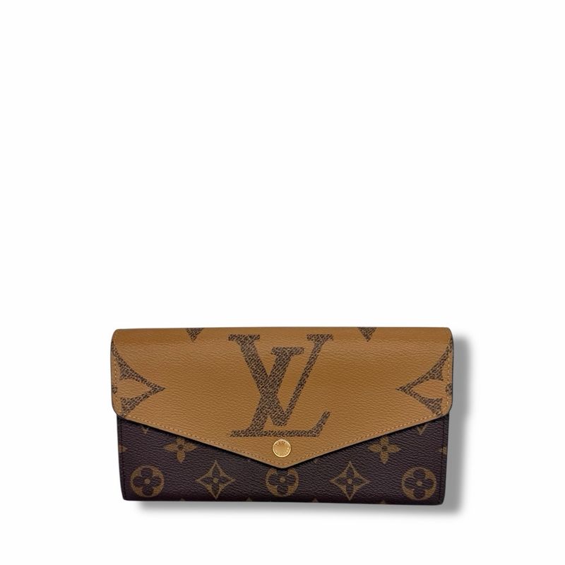 Louis Vuitton Reverse Giant Monogram Sarah Wallet
