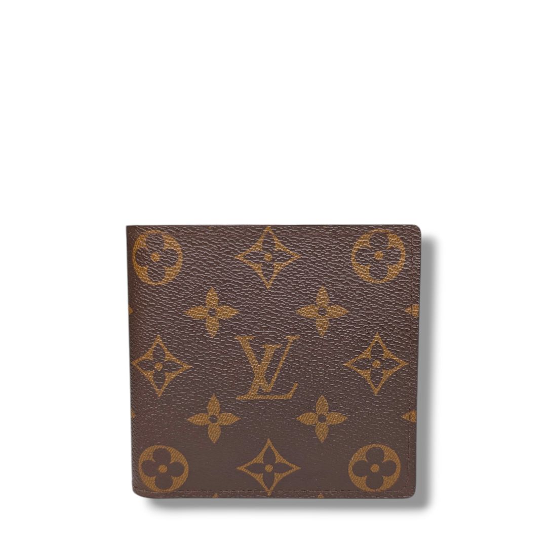 Louis Vuitton Monogram Mens Bi-Fold Wallet