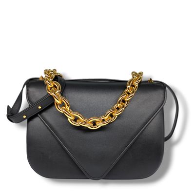 Bottega Veneta Calfskin Mount Envelope Bag (black)