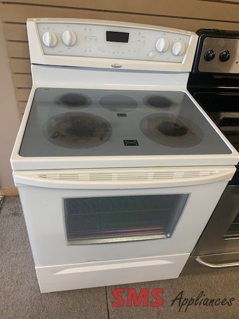 Whirlpool Glass Top Stove GERC4110PQ
