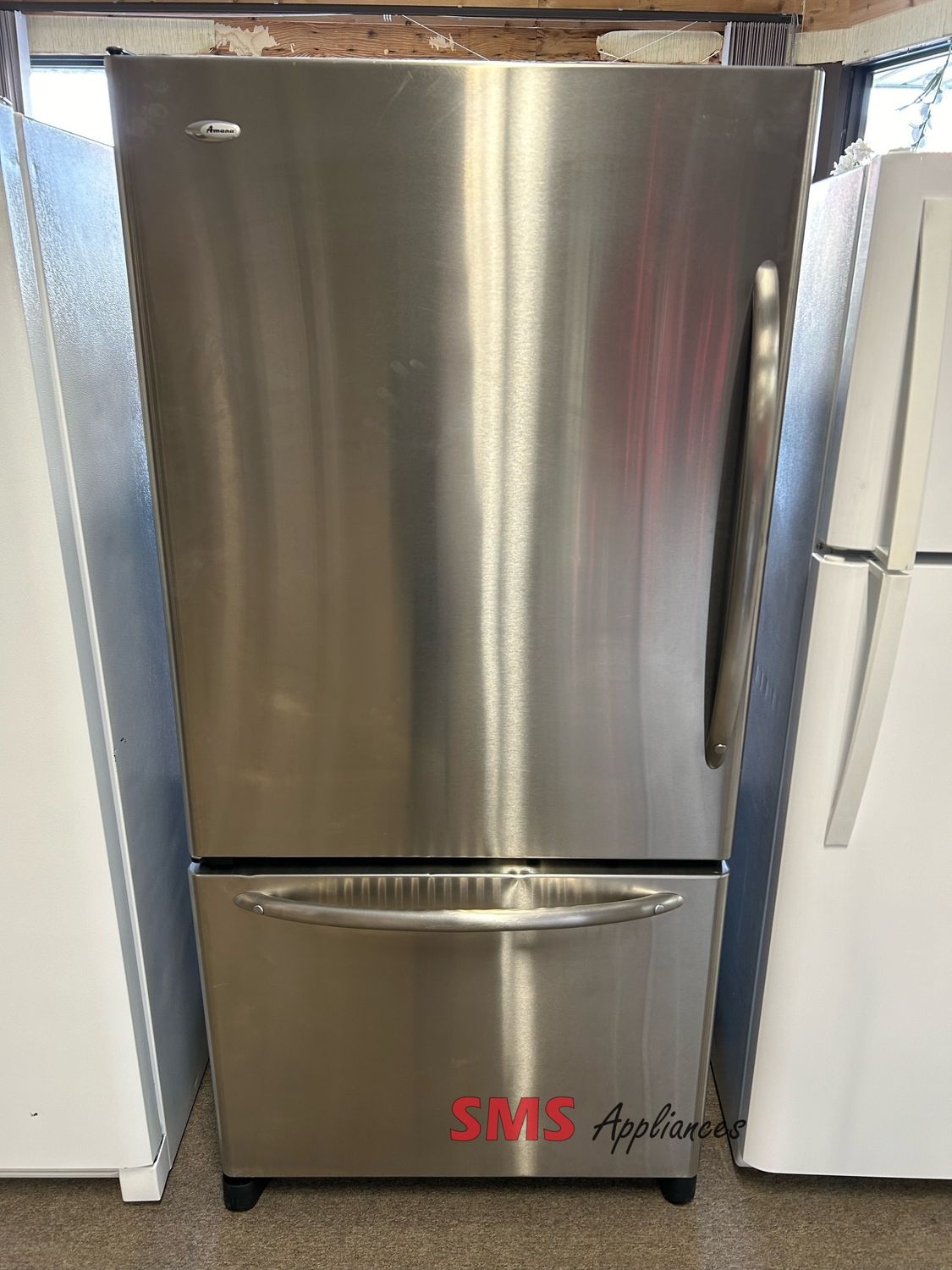 Amana 33” Bottom-Mount Fridge ARB2257CSL