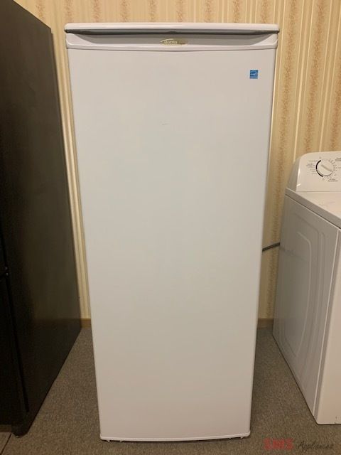 Danby Designer freezer DAR1102WE Danby Designer freezer DAR1102WE