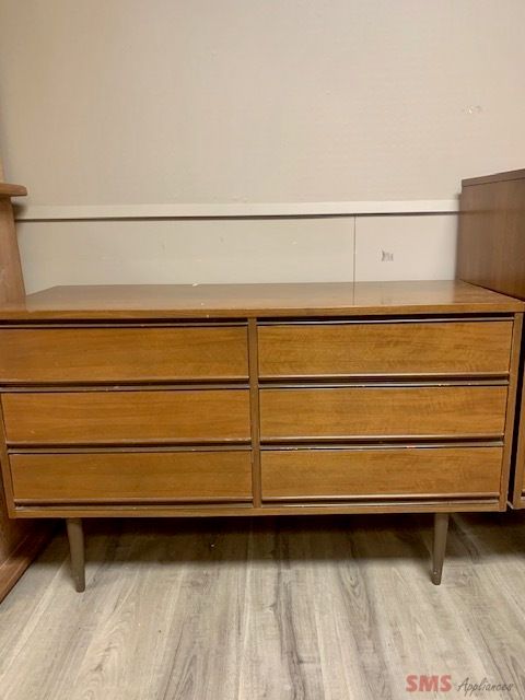 Drawer dresser