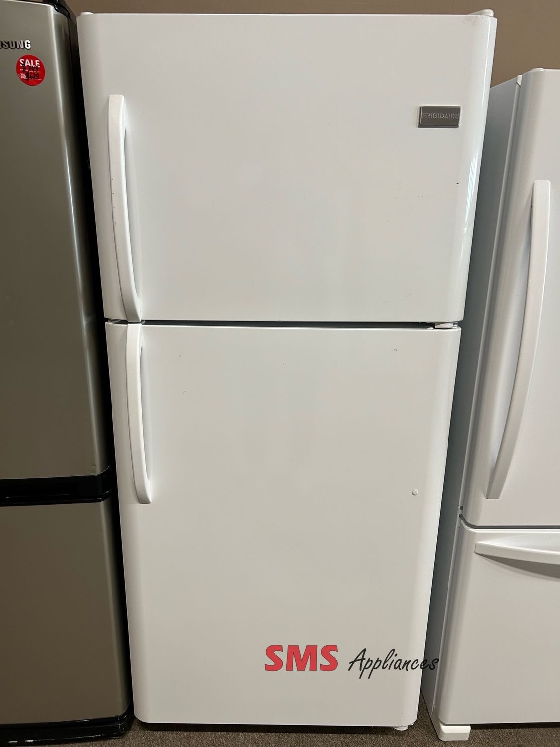 Frigidaire 30” Top-Mount Fridge FFHT2131QP0