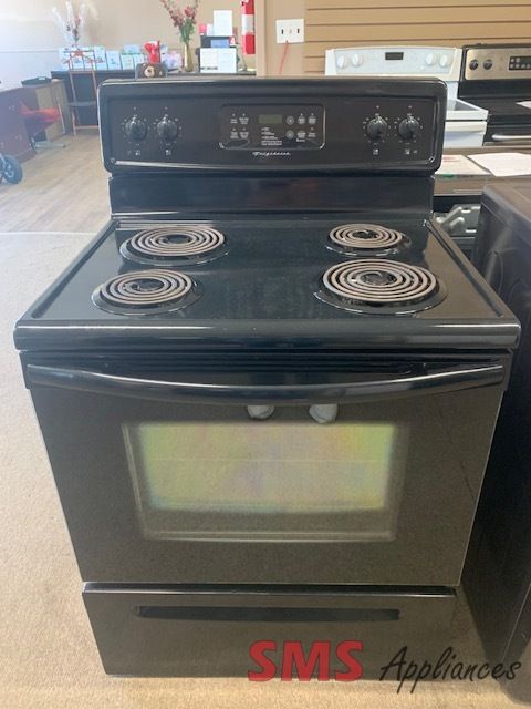 Frigidaire Freestanding Electric Range - 4 Burner Coil Top