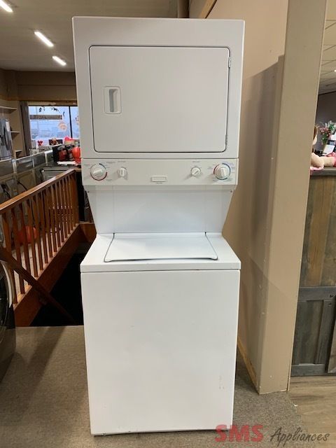 Frigidaire Laundry Centre MEX731CAS3 Frigidaire Laundry Centre MEX731CAS3
