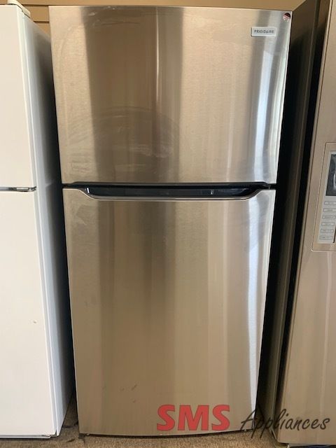 Frigidaire Open Box fridge 30" . M/N: FFTR1835VS