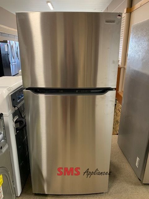Frigidaire open box refrigerator 30".  M/N:FFTR1835VS. 18.3 cu. ft.