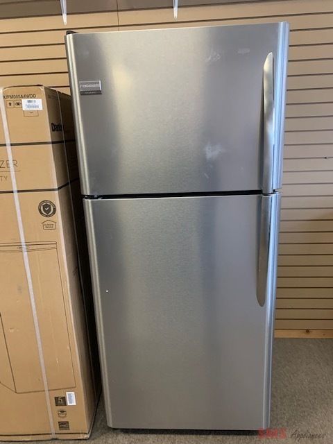 Frigidaire refrigerator 21 Cu. Ft Frigidaire refrigerator 21 Cu. Ft
