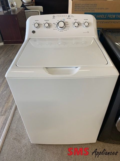 GE top load washer. M/N: GTW460ASJ2WW