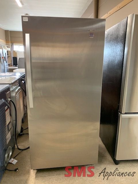 Whirlpool 31" All-Refrigerator WSR57R18DM05
