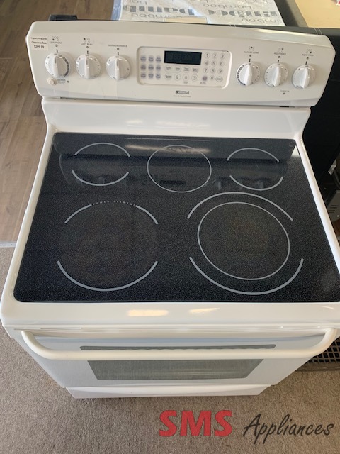 Kenmore  Glass Top Stove
970-687423