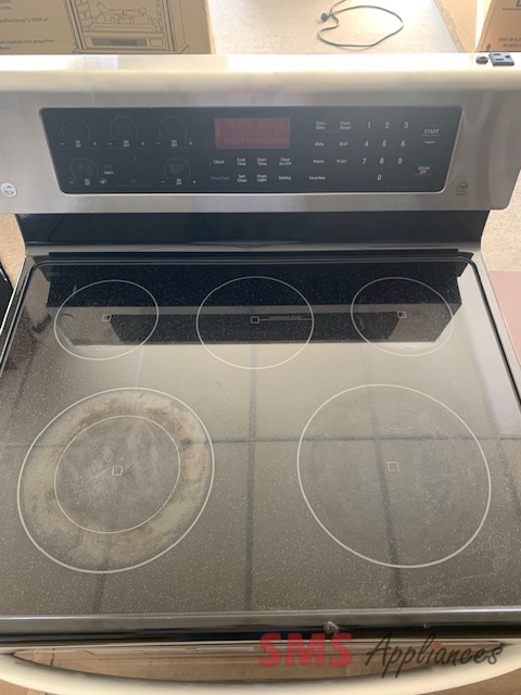 LG  Glass Top Stove LRE683ST