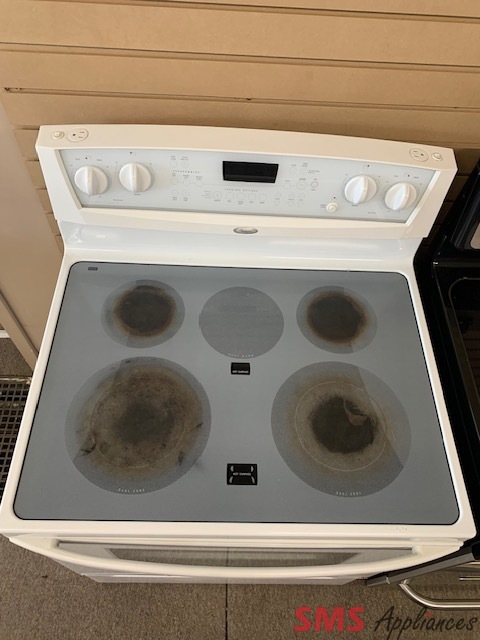 Whirlpool Glass Top Stove GERC4110PQ