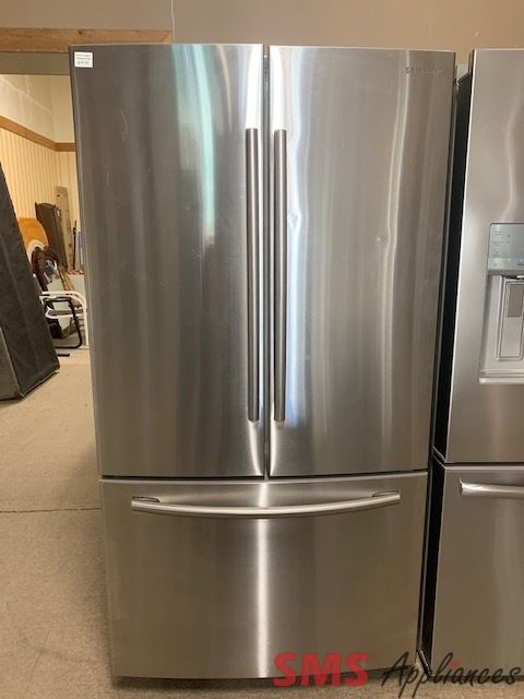 Samsung 36" French Door Fridge RF261BEAESR