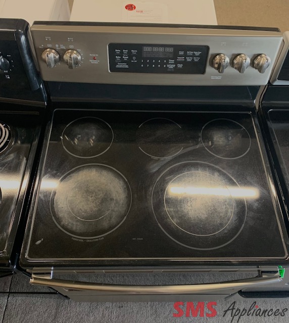 GE Electric Convection Stove JCB840EK1ES