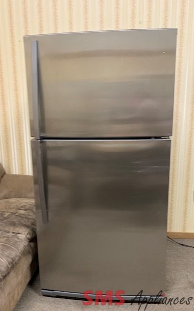 Whirlpool 33" Top Mount Fridge  WRT351SYM00