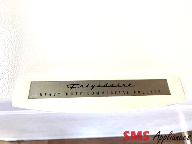 Frigidaire Chests Freezer FFC09C4CW0