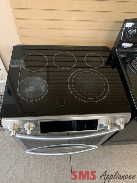 Samsung Glass-Top Range  NES8F9710WS/AC