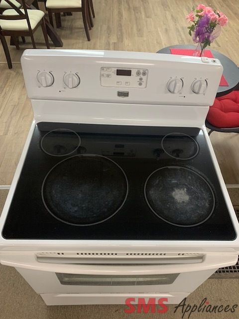 Maytag Glass Top Stove YMER1651WW2