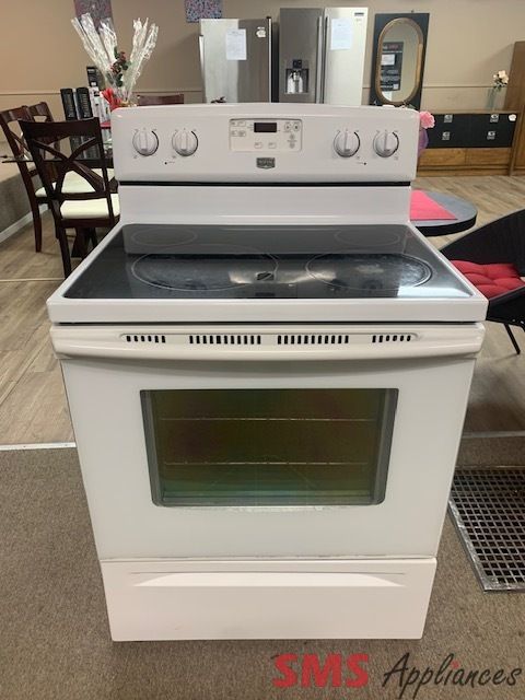 Maytag Glass Top Stove YMER1651WW2