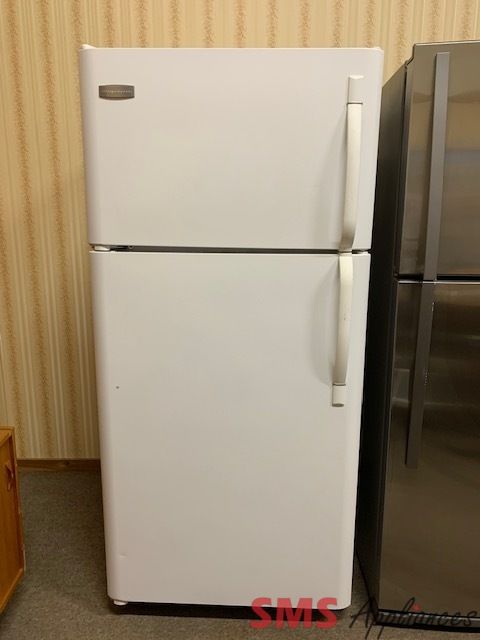 Frigidaire 30" Top Mount Fridge FRT8B5H20
