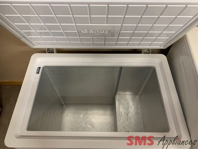 Danby Chest Freezer 7.0 cu. ft.