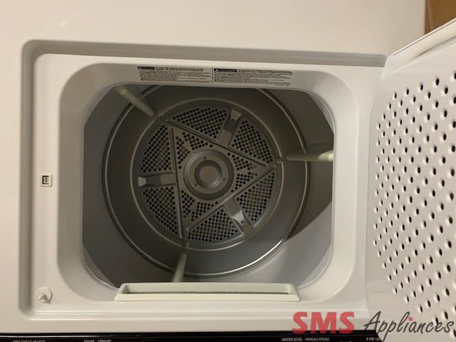 Frigidaire Laundry Center MLC275CW6