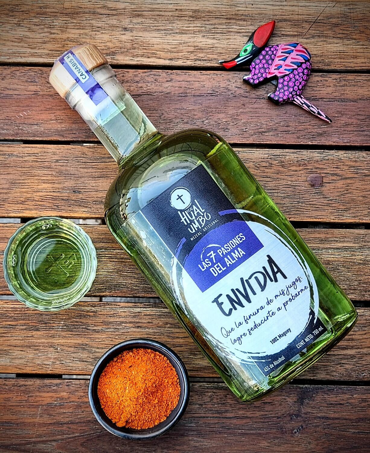 Envidia: Espadín Artesanal Abocado con Cannabis, MEZCAL ARTESANAL ABOCADO DE CANNABIS: MEZCAL ARTESANAL ABOCADO DE CANNABIS 750 ML
