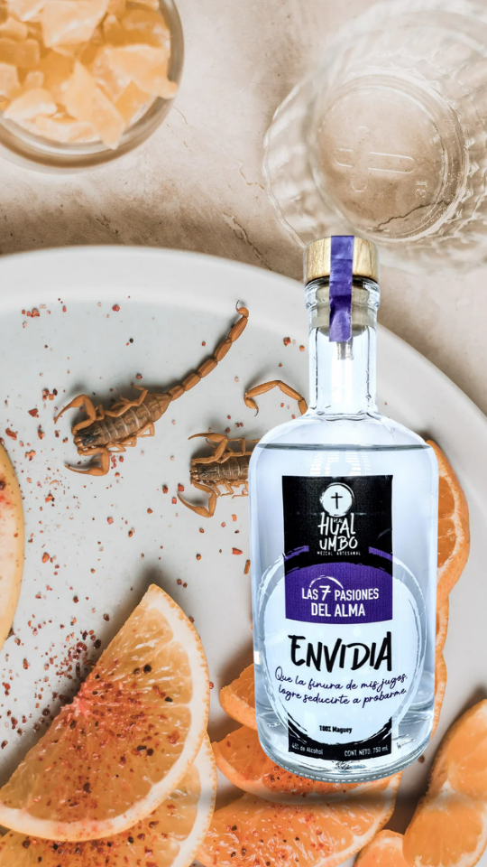 Envidia: Espadín Artesanal  Abocado con Alacrán.