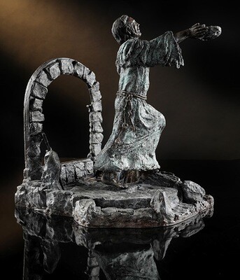 Commemorative Bronze Statues | Garden Sites (Starting at $10,000)