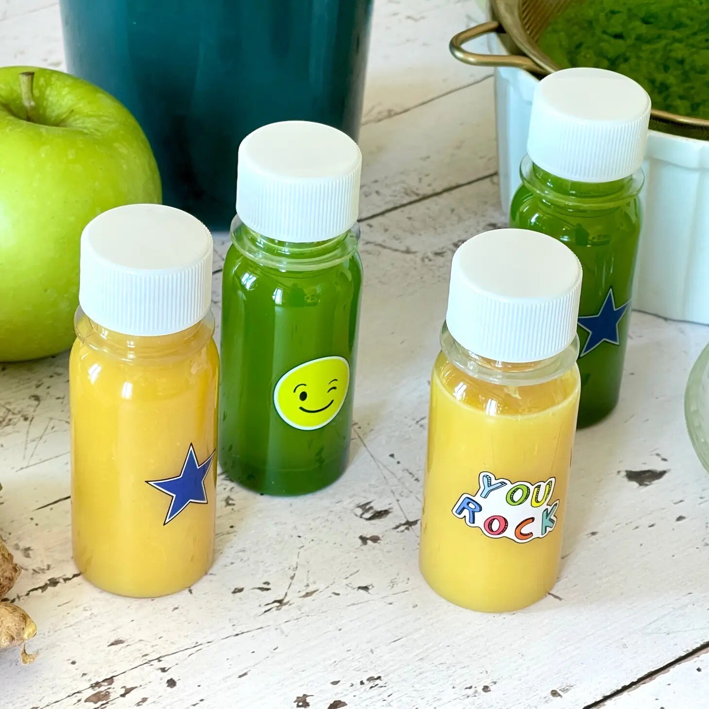 Mini contenedores Yumbox para jugo