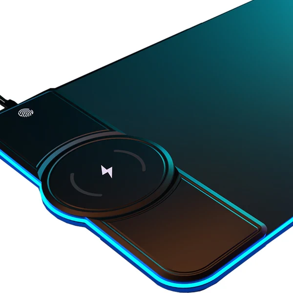 PROTECH CHARGING MOUSEPAD™