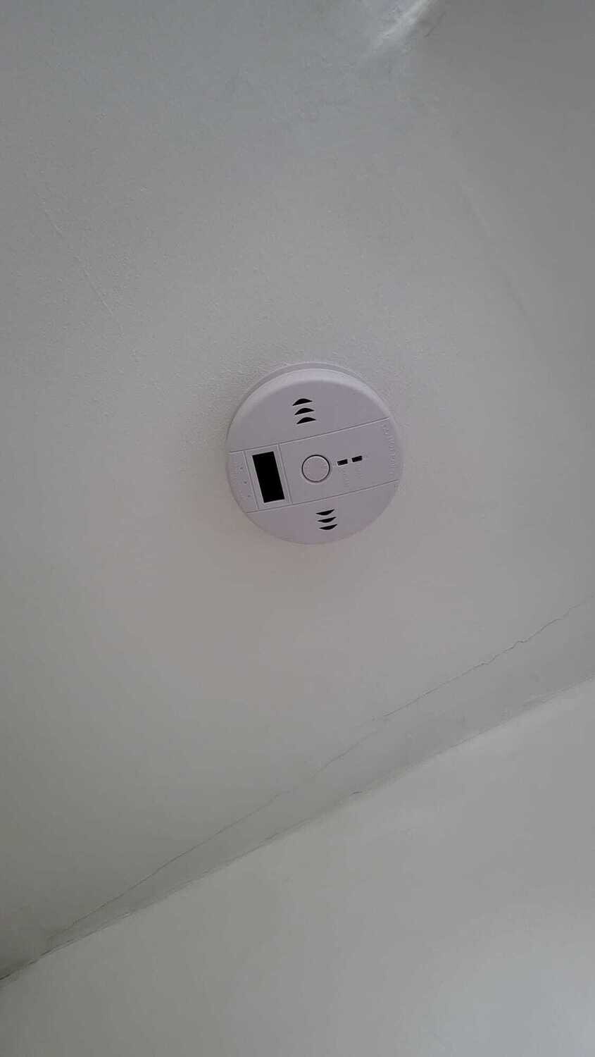 Carbon Monoxide Alarm fitted