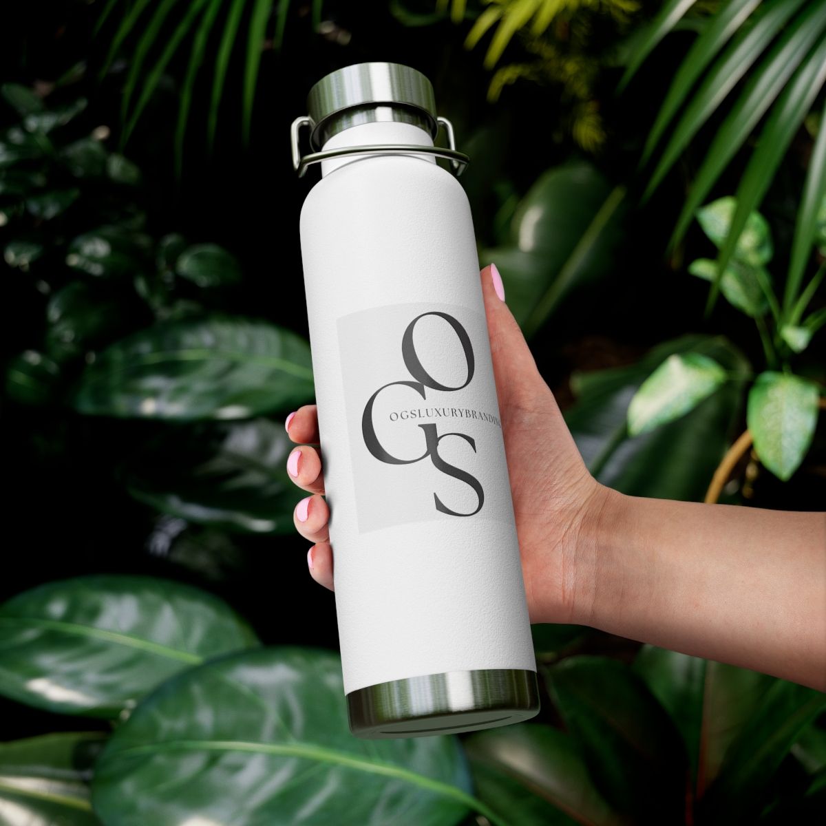 22oz Deluxe Vacuum Insulated Bottle