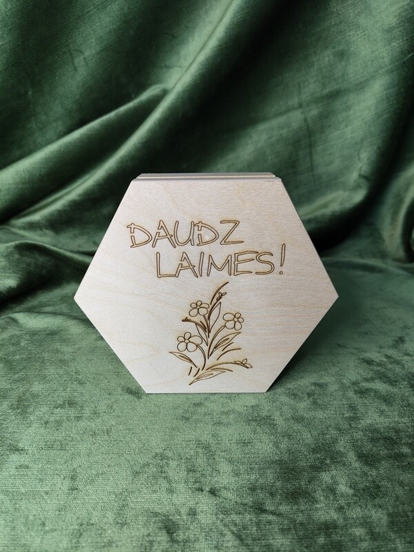 Maza sešstūra kaste &quot;Daudz laimes&quot;