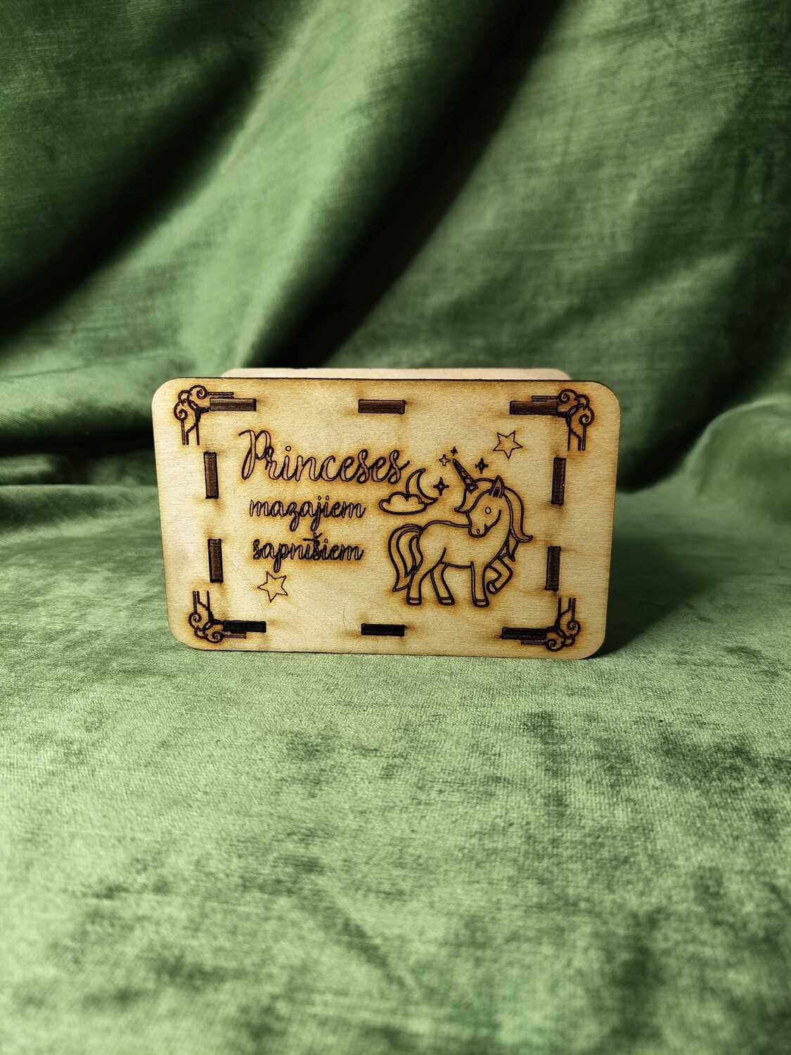 Maza horizontāla krajkase &quot;Princeses mazajiem sapņīšiem!&quot;