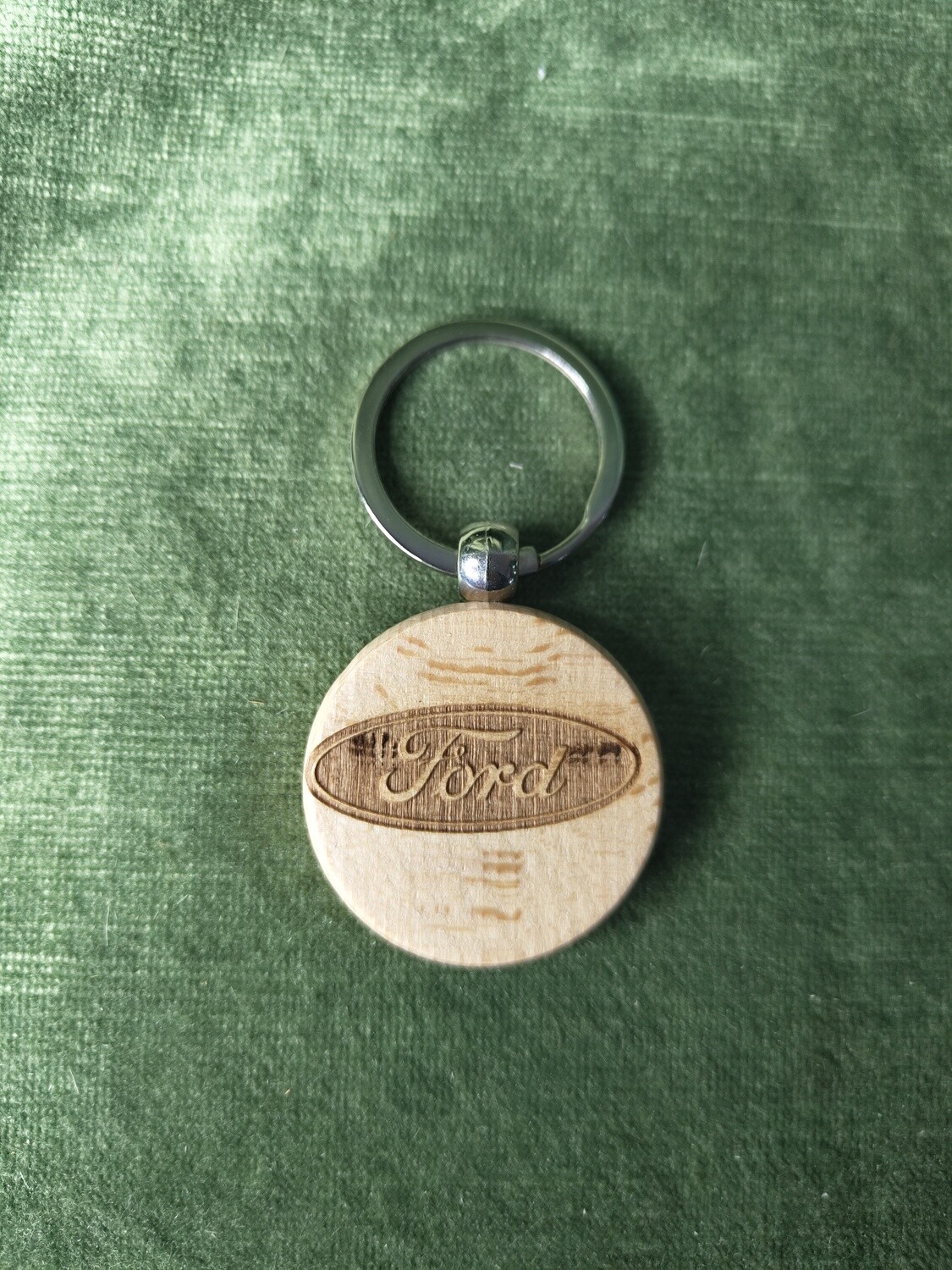 Apaļš atslēgu piekariņš &quot;Ford&quot;