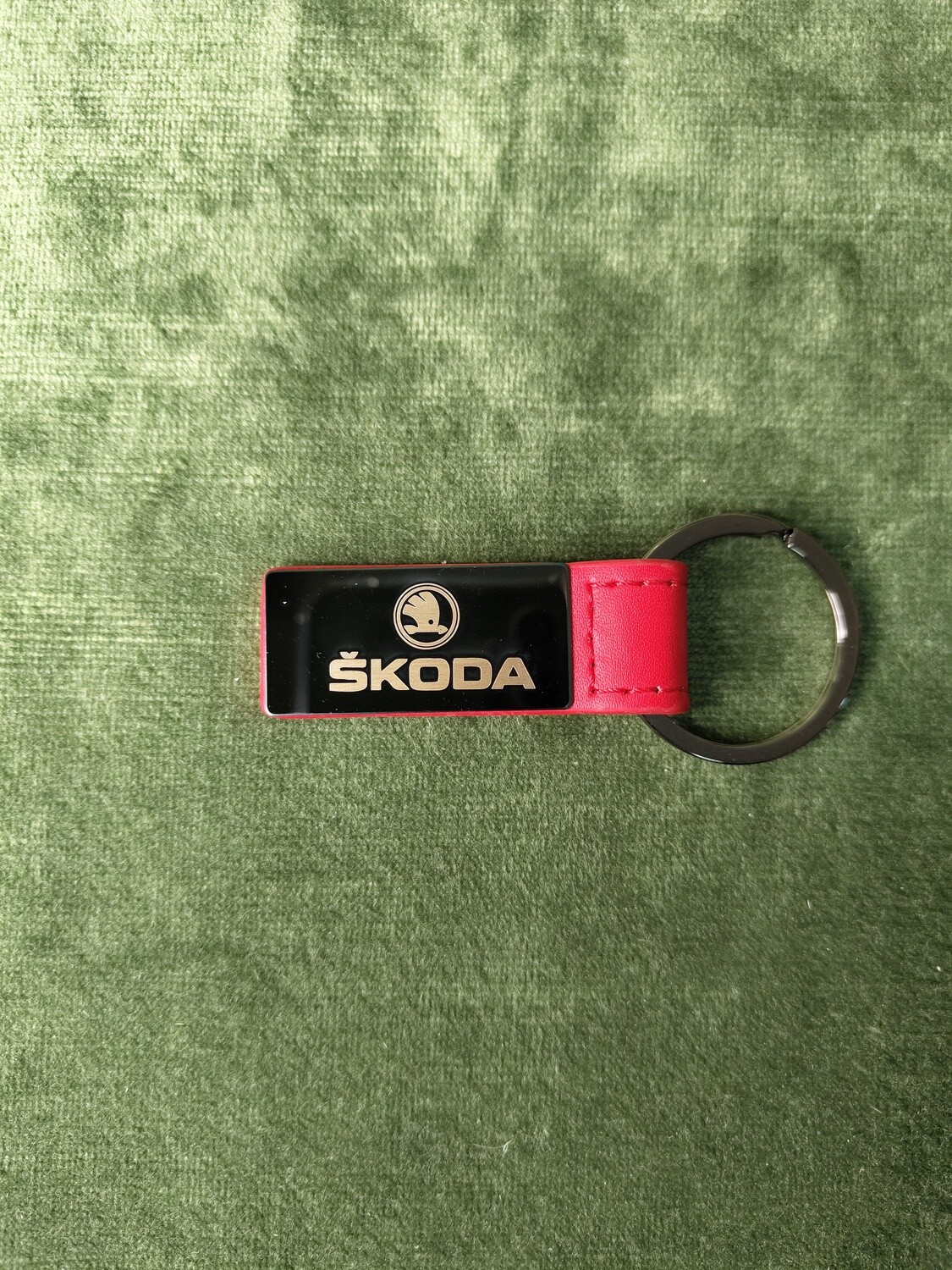Metāla atslēgu piekariņš &quot;Škoda&quot;
