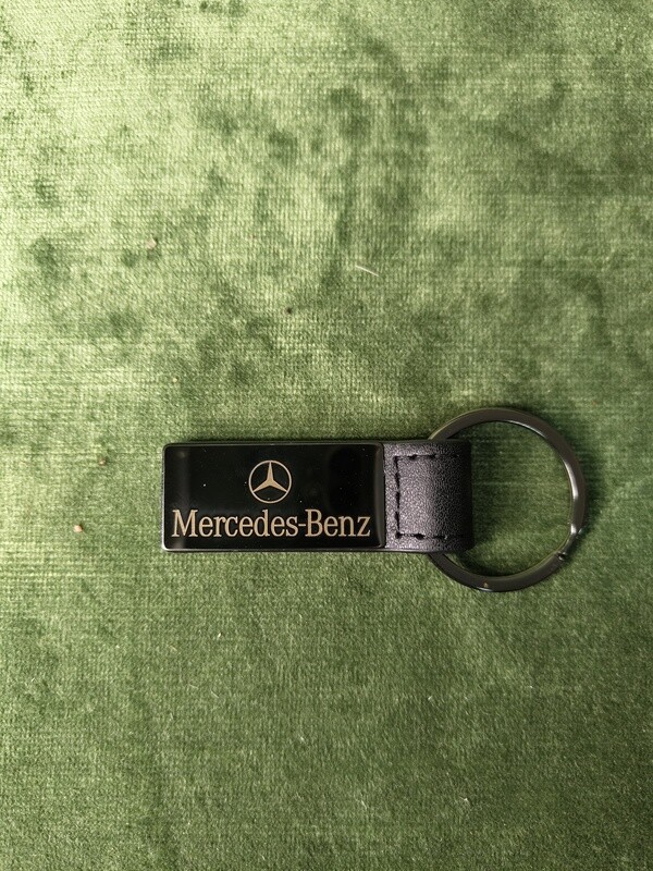 Metāla atslēgu piekariņš &quot;Mercedes-benz&quot;