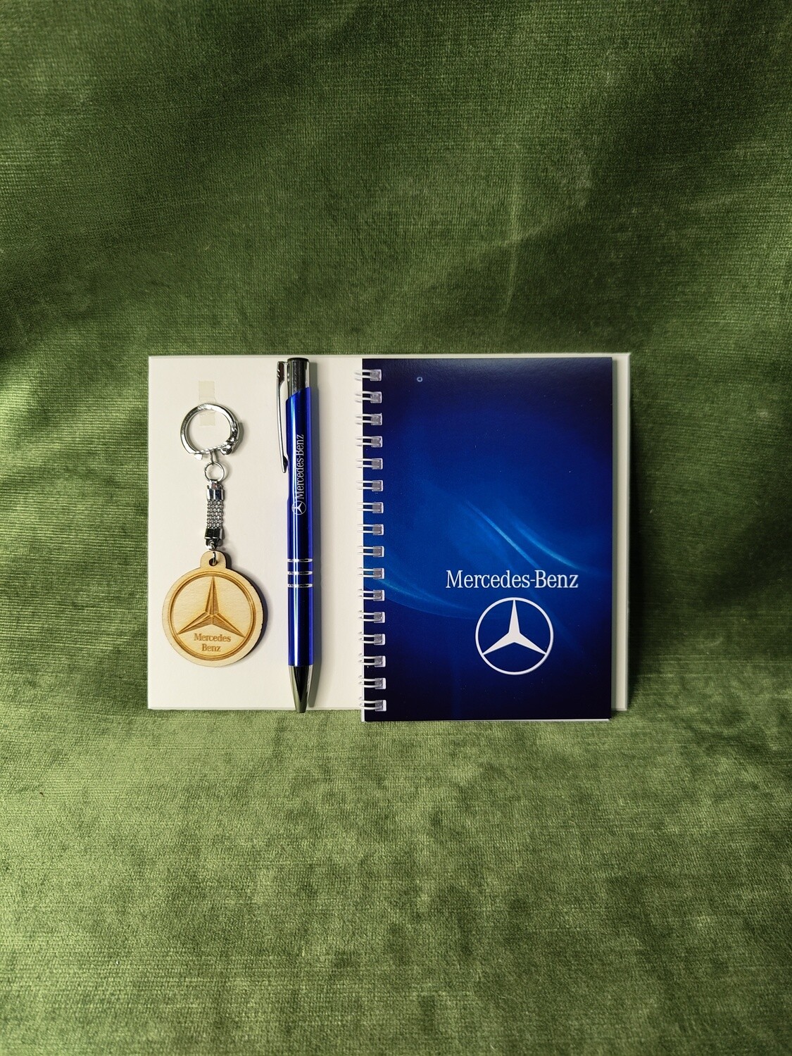Dāvanu komplekts "Mercedes-benz" (2 varianti)