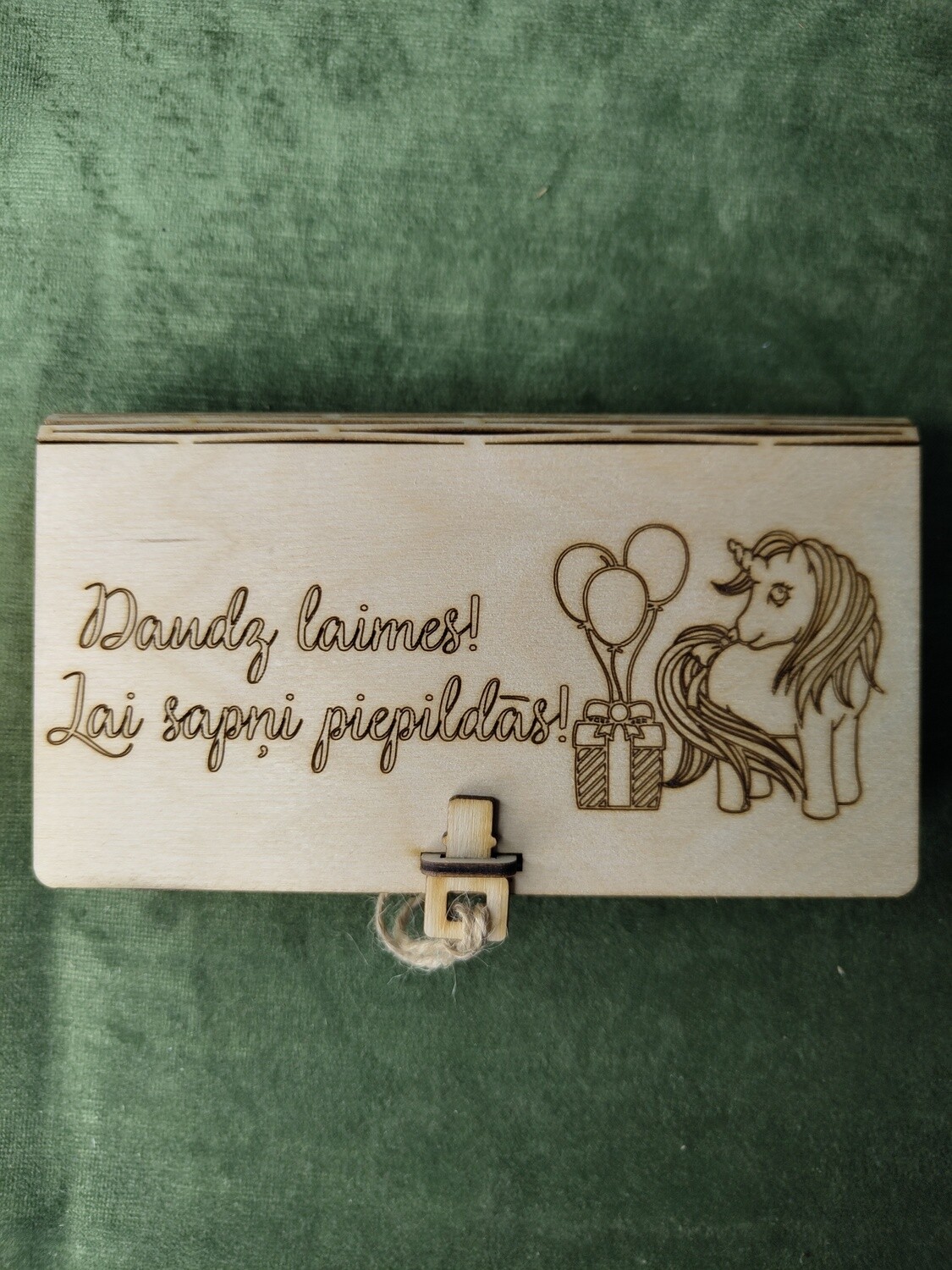 Naudas kaste ar atslegu &quot;Daudz laimes! Lai sapņi piepildās!&quot; (2 varianti)