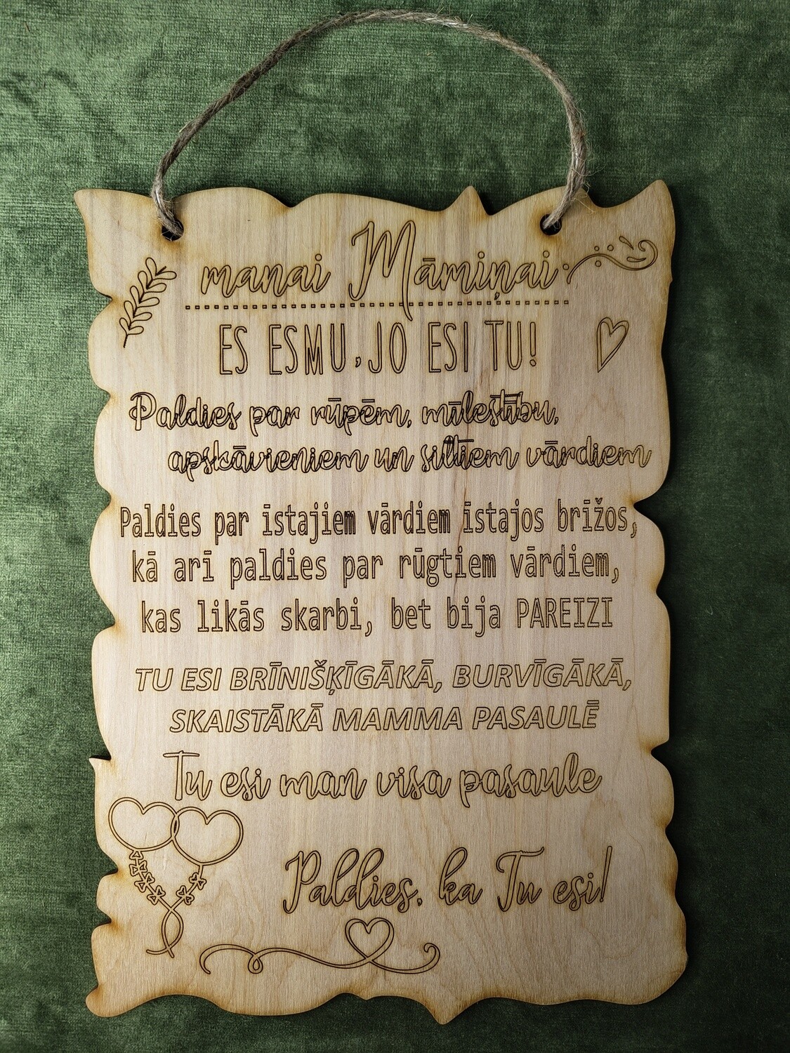 Plāksne ar uzrakstu &quot;Manai māmiņai&quot;