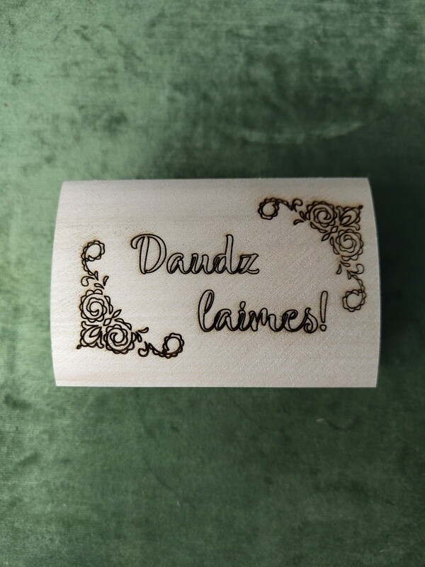 Vidēja lāde &quot;Daudz laimes&quot;